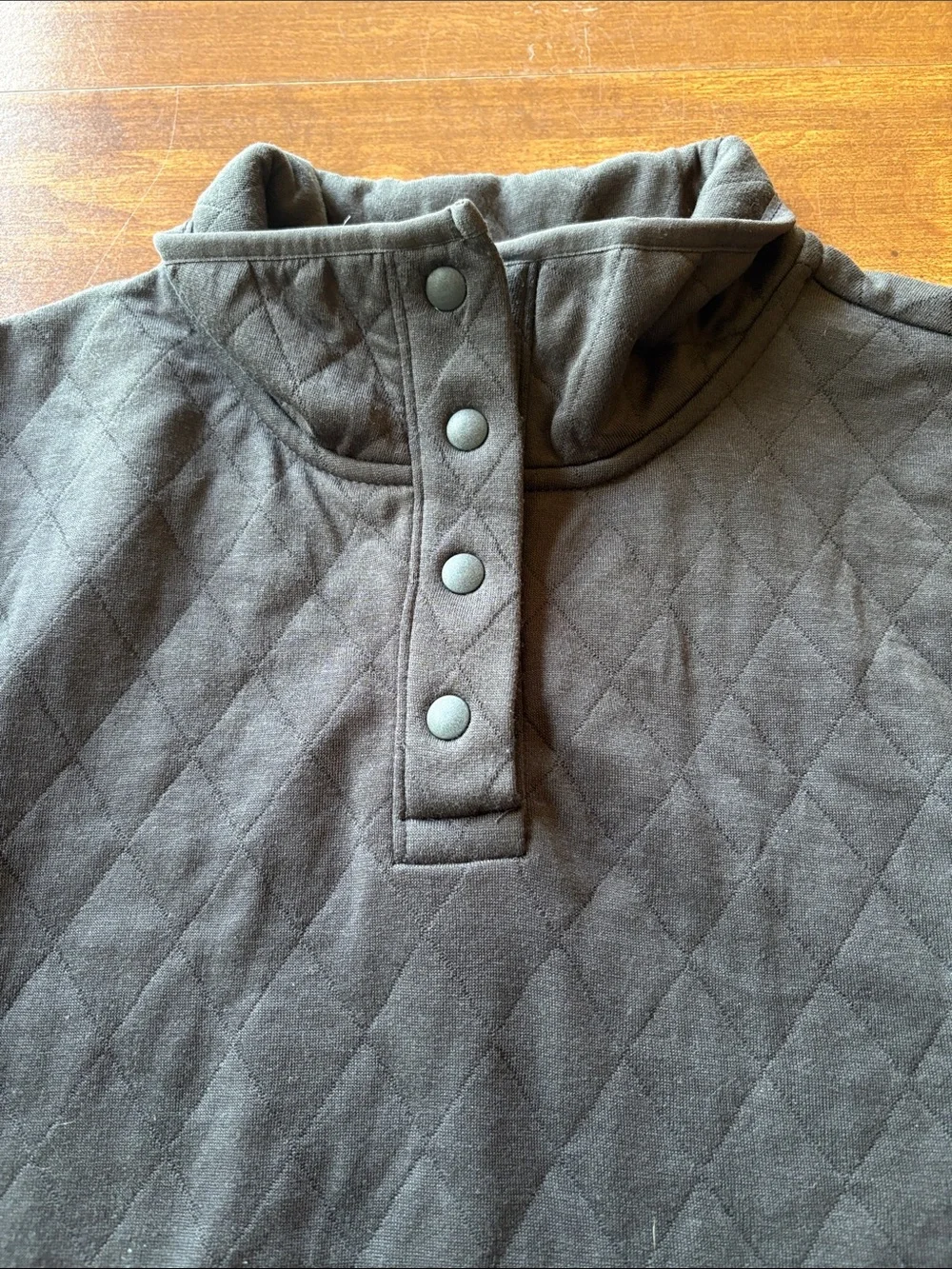 Eddie Bauer 1/4 Snap Quilted Pullover, Size Medium